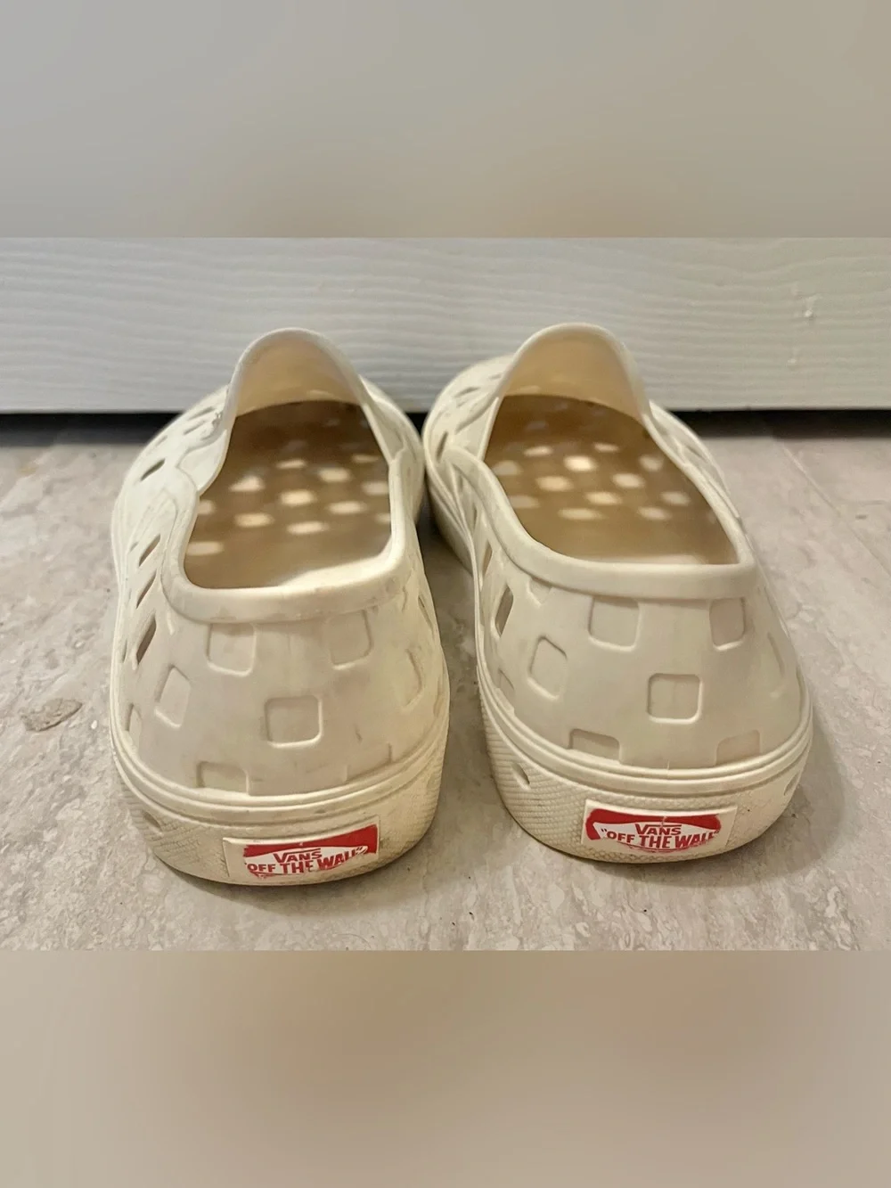 Vans Slip-On TRK Off White Marshmallow Mens 7 VN0A5HF8FS8